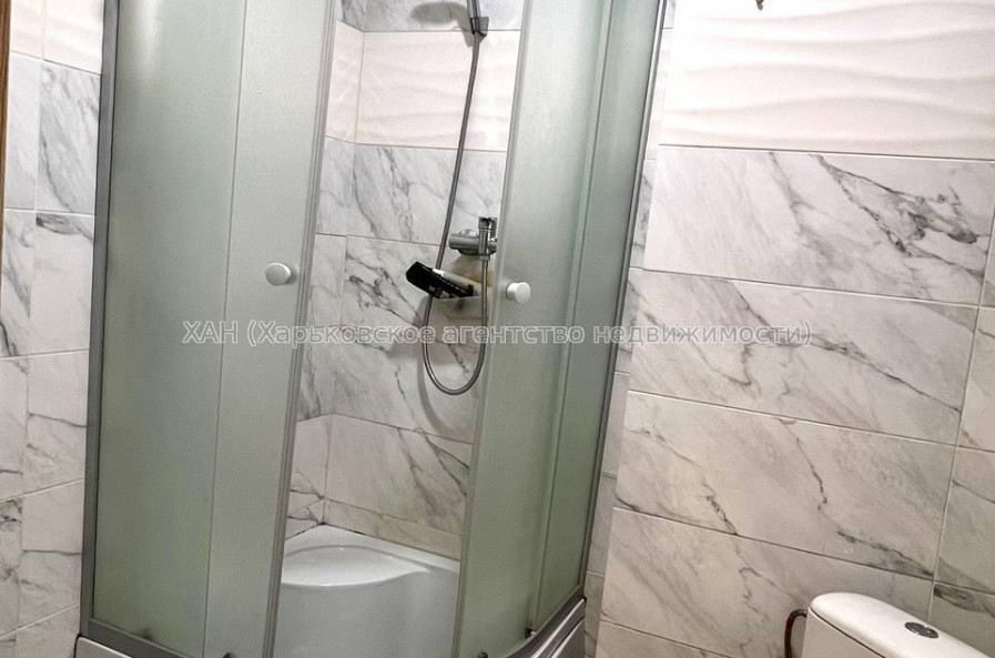 Продам квартиру, Белобровский пер. , 1  ком., 26.10 м², евроремонт 
