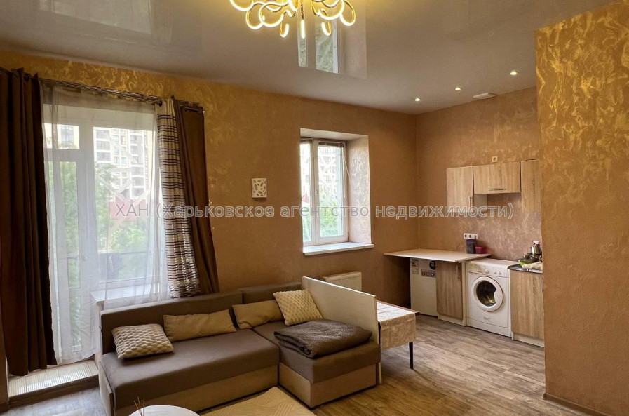 Продам квартиру, Белобровский пер. , 1  ком., 26.10 м², евроремонт 