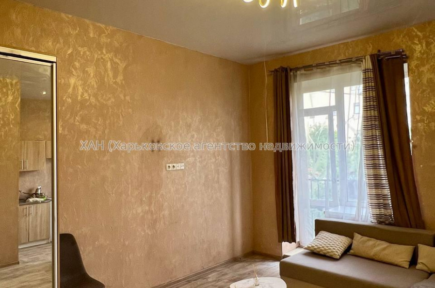 Продам квартиру, Белобровский пер. , 1  ком., 26.10 м², евроремонт 
