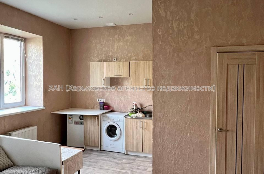 Продам квартиру, Белобровский пер. , 1  ком., 26.10 м², евроремонт 