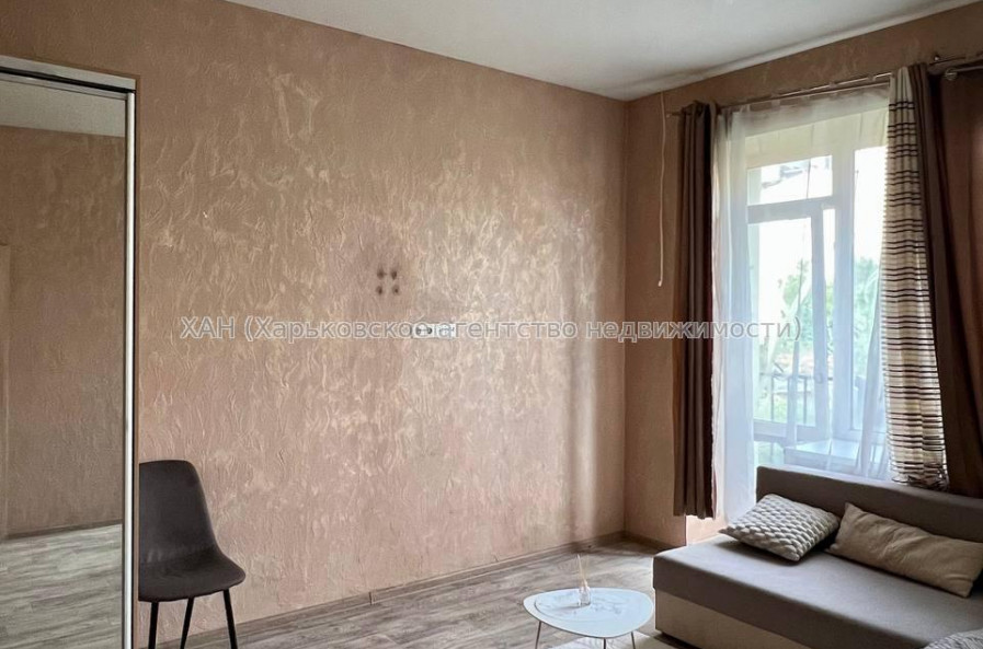 Продам квартиру, Белобровский пер. , 1  ком., 26.10 м², евроремонт 