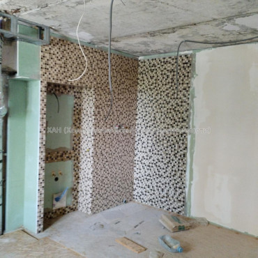 Продам нежилую недвижимость, помещение свободного назначения , 7  ком., 202 м², частичный ремонт 