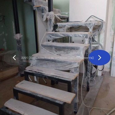 Продам нежилую недвижимость, помещение свободного назначения , 7  ком., 202 м², частичный ремонт 