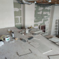 Продам нежилую недвижимость, помещение свободного назначения , 7  ком., 202 м², частичный ремонт 