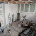 Продам нежилую недвижимость, помещение свободного назначения , 7  ком., 202 м², частичный ремонт 
