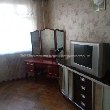 Продам квартиру, Людвига Свободы просп. , 3  ком., 65.40 м², косметический ремонт 