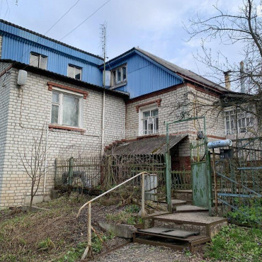 Продам дом, Ново-Зеленогайский пер. , 126 м², 10 сот., частичный ремонт 