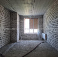 Продам квартиру, Героев Харькова просп. , 1  ком., 42.20 м², без внутренних работ 