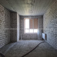 Продам квартиру, Героев Харькова просп. , 1  ком., 42.20 м², без внутренних работ 