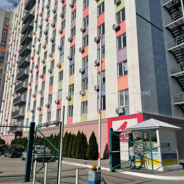 Продам квартиру, Шевченковский пер. , 1  ком., 19 м², капитальный ремонт 