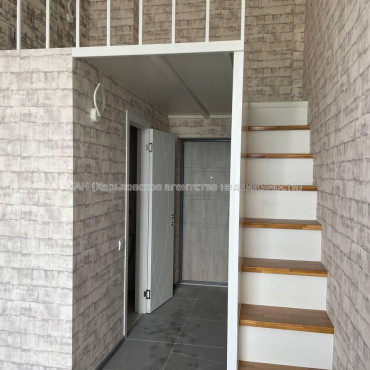Продам квартиру, Шевченковский пер. , 1  ком., 19 м², капитальный ремонт 