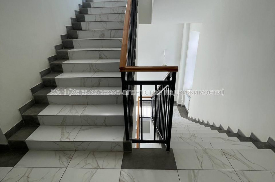 Продам квартиру, Шевченковский пер. , 1  ком., 19 м², капитальный ремонт 