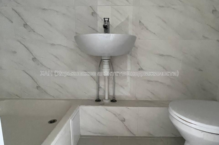 Продам квартиру, Шевченковский пер. , 1  ком., 19 м², капитальный ремонт 