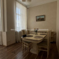 Продам квартиру, Гиршмана ул. , 5  ком., 110 м², капитальный ремонт 