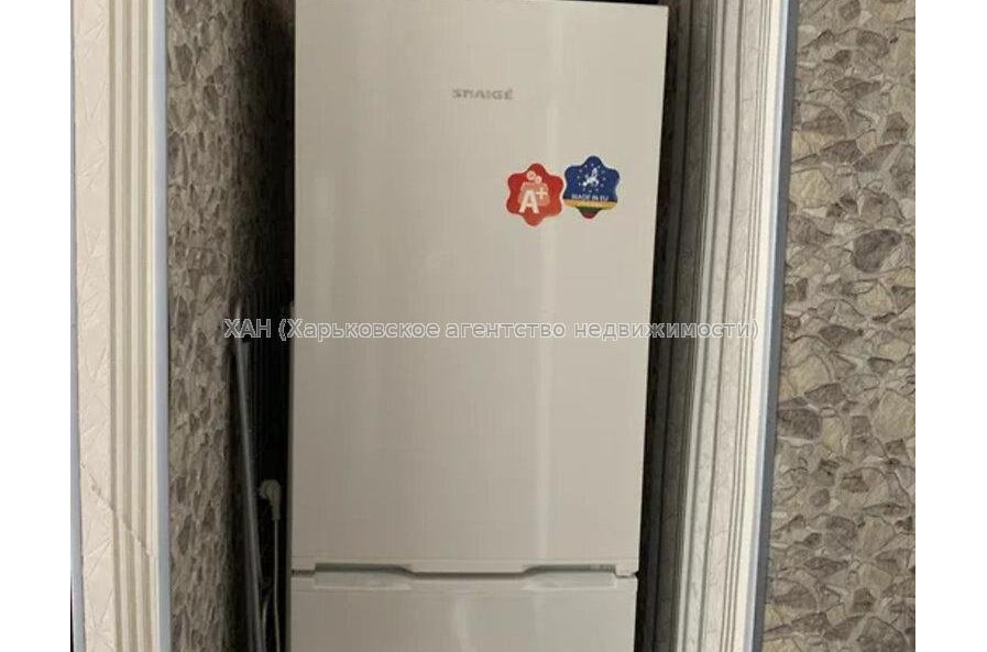 Продам квартиру, Власенко ул. , 15  ком., 19 м², косметический ремонт 