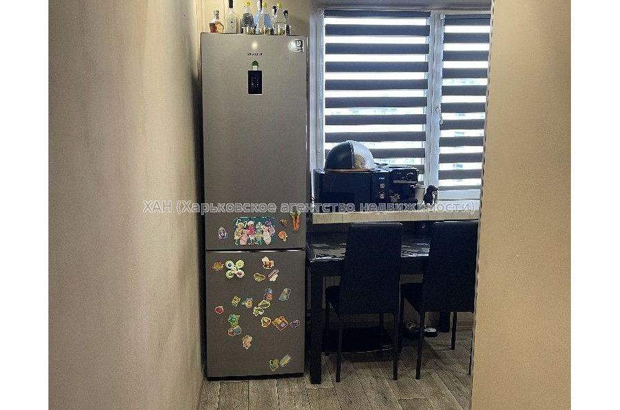 Продам квартиру, Зубарева Александра ул. , 1  ком., 33 м², капитальный ремонт 