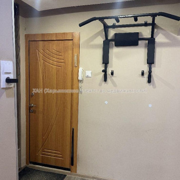 Продам квартиру, Зубарева Александра ул. , 1  ком., 33 м², капитальный ремонт 