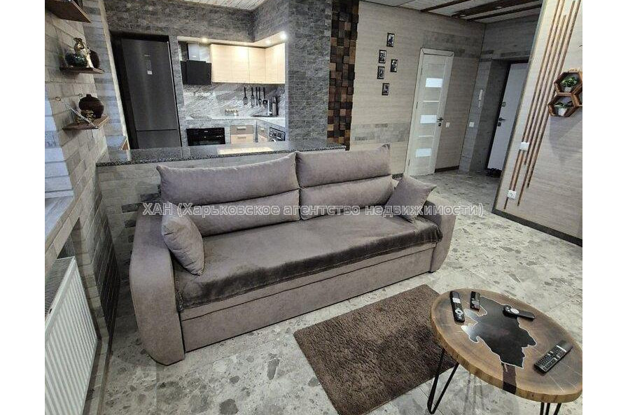 Продам квартиру, Мира ул. , 1  ком., 40 м², евроремонт 