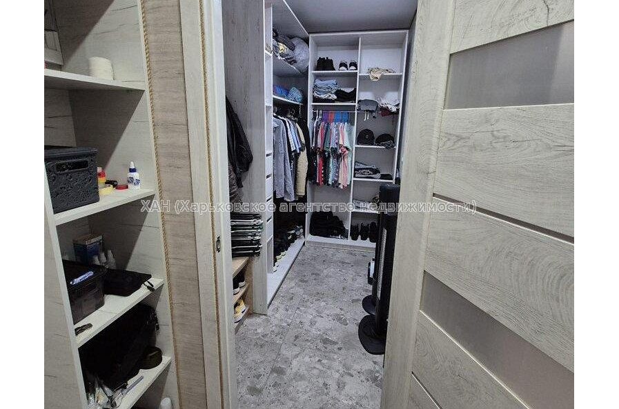 Продам квартиру, Мира ул. , 1  ком., 40 м², евроремонт 