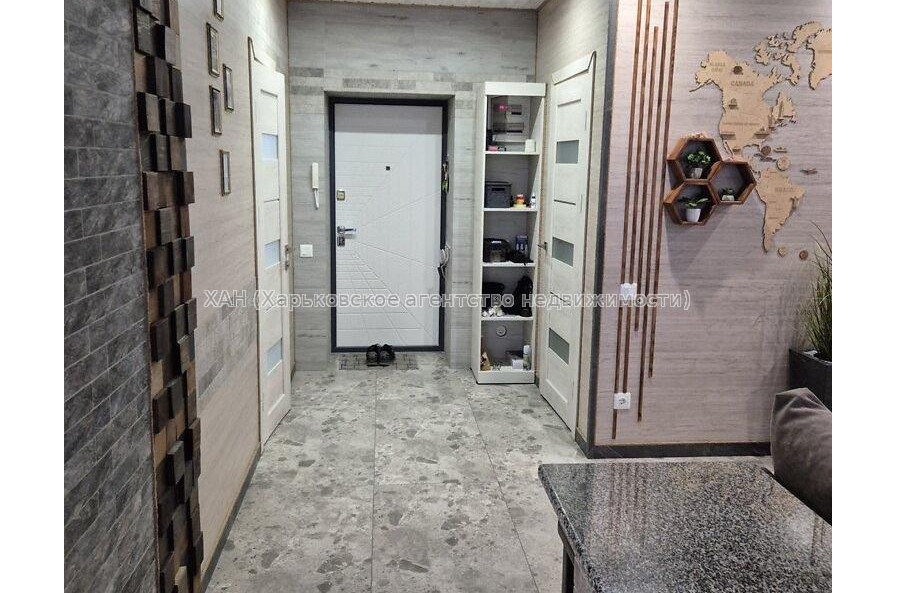 Продам квартиру, Мира ул. , 1  ком., 40 м², евроремонт 