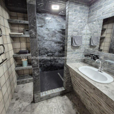 Продам квартиру, Мира ул. , 1  ком., 40 м², евроремонт 