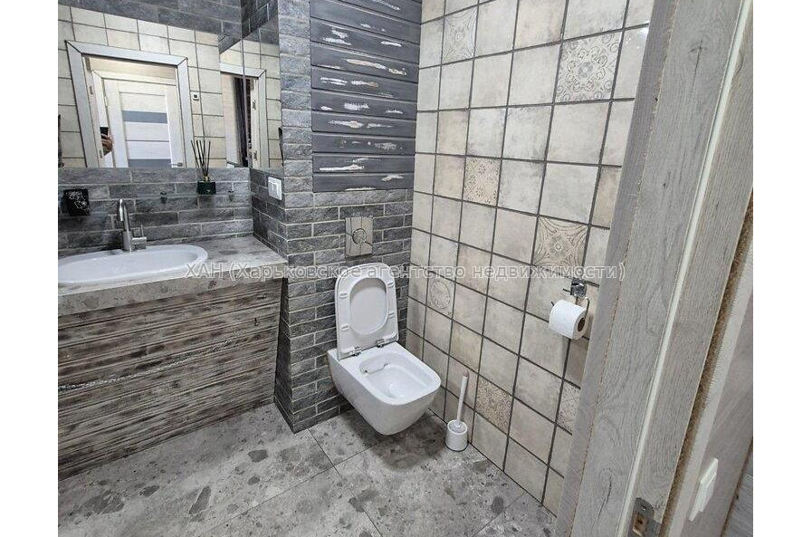 Продам квартиру, Мира ул. , 1  ком., 40 м², евроремонт 