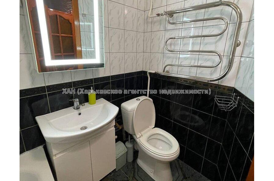 Продам квартиру, Познанская ул. , 1 кім., 30.50 м², капитальный ремонт 