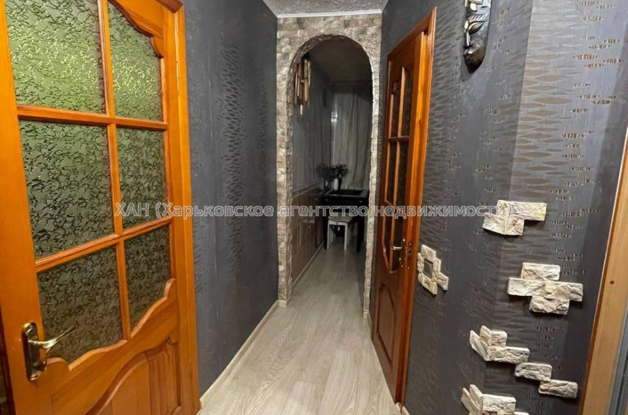 Продам квартиру, Познанская ул. , 1 кім., 30.50 м², капитальный ремонт 