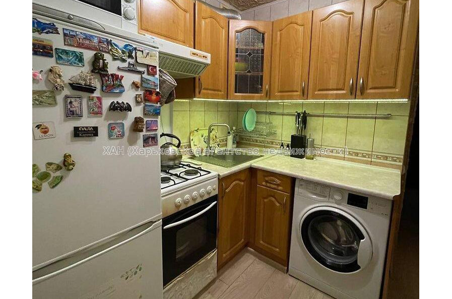Продам квартиру, Познанская ул. , 1 кім., 30.50 м², капитальный ремонт 
