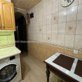 Продам квартиру, Познанская ул. , 1 кім., 30.50 м², капитальный ремонт 