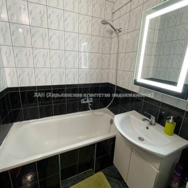 Продам квартиру, Познанская ул. , 1 кім., 30.50 м², капитальный ремонт 