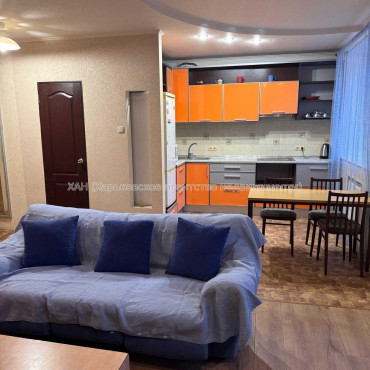 Сдам квартиру, Клочковская ул. , 1  ком., 42.20 м², капитальный ремонт 