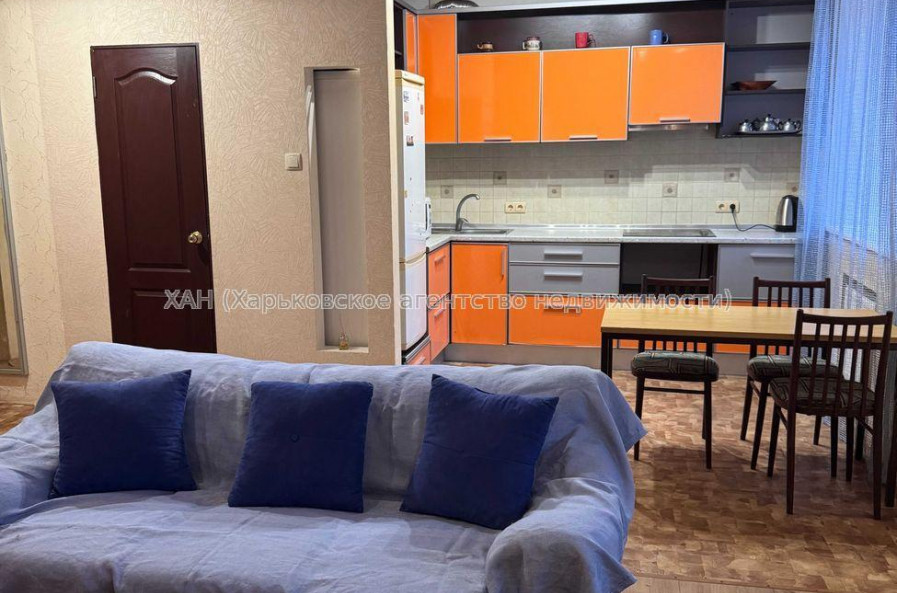 Сдам квартиру, Клочковская ул. , 1  ком., 42.20 м², капитальный ремонт 