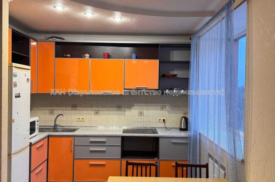 Сдам квартиру, Клочковская ул. , 1  ком., 42.20 м², капитальный ремонт 