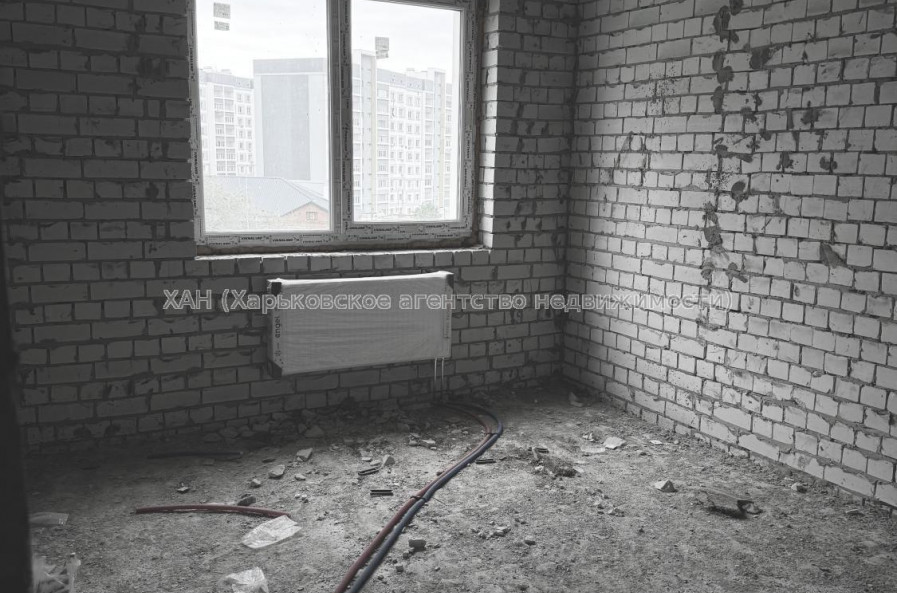 Продам квартиру, Полтавский Шлях ул. , 184 , 1  ком., 41 м², без внутренних работ 