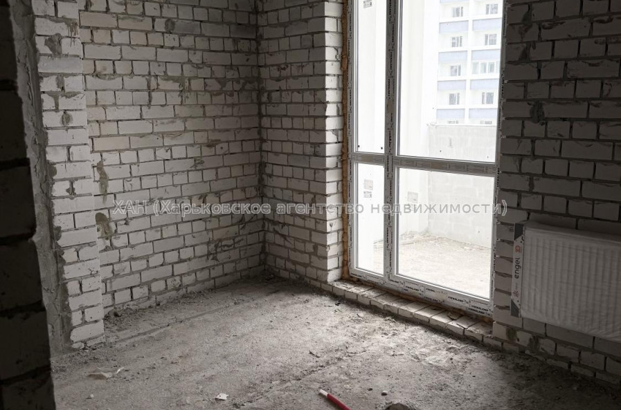 Продам квартиру, Полтавский Шлях ул. , 184 , 1  ком., 41 м², без внутренних работ 