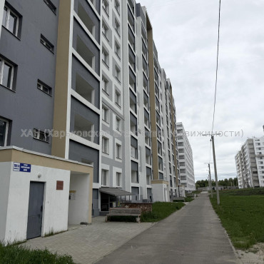 Продам квартиру, Полтавский Шлях ул. , 184 , 1  ком., 41 м², без внутренних работ 