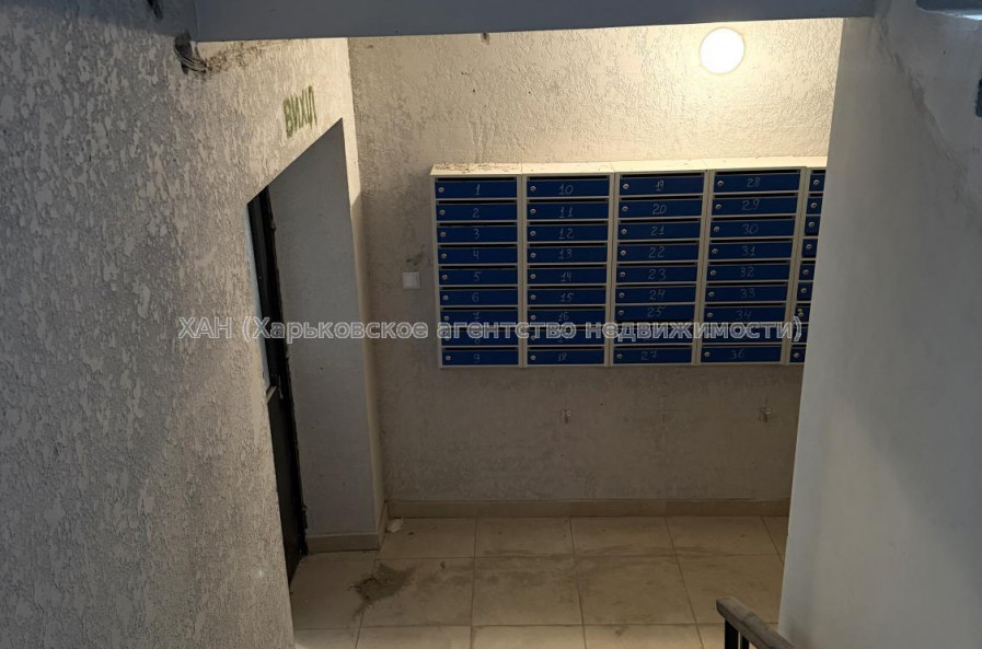 Продам квартиру, Полтавский Шлях ул. , 184 , 1  ком., 41 м², без внутренних работ 