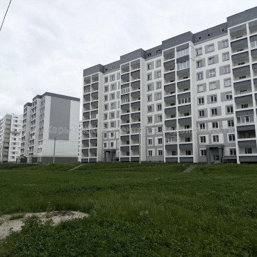 Продам квартиру, Полтавский Шлях ул. , 184 , 1  ком., 41 м², без внутренних работ 