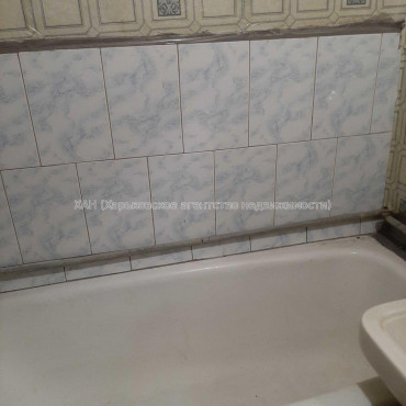 Продам квартиру, Юмашева ул. , 2 кім., 46.10 м², советский ремонт 