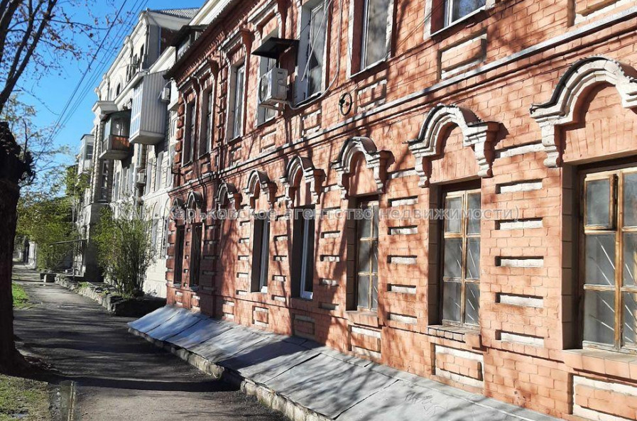 Продам квартиру, Юмашева ул. , 2 кім., 46.10 м², советский ремонт 