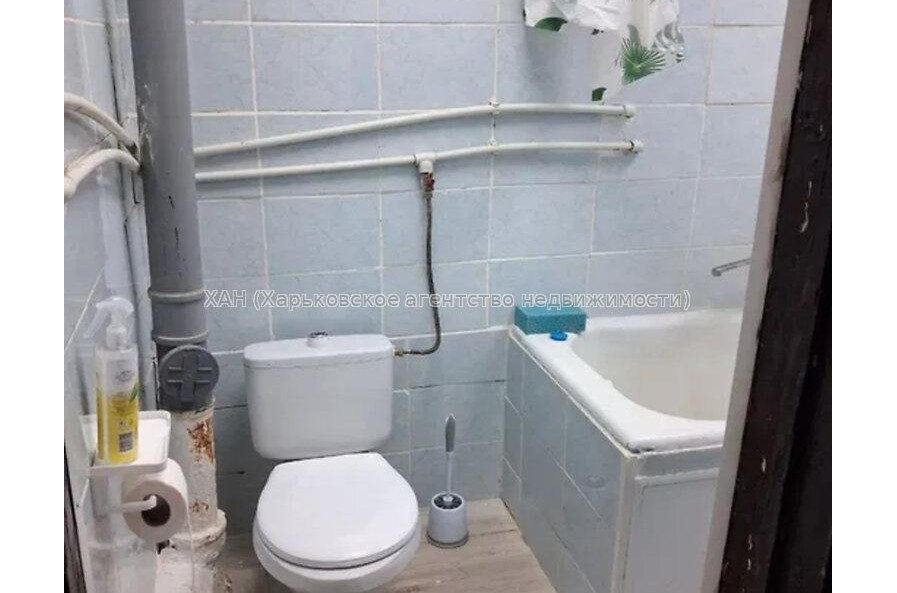 Продам квартиру, Архитектора Алёшина просп. , 1 кім., 35 м², косметический ремонт 