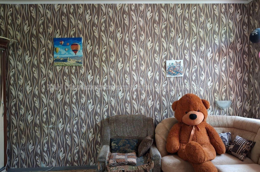 Продам квартиру, Архитектора Алёшина просп. , 1 кім., 35 м², косметический ремонт 