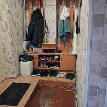 Продам квартиру, Архитектора Алёшина просп. , 1 кім., 35 м², косметический ремонт 
