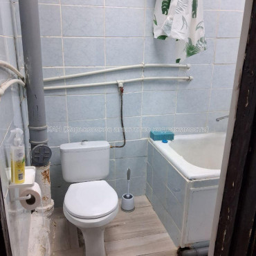 Продам квартиру, Архитектора Алёшина просп. , 1 кім., 35 м², косметический ремонт 