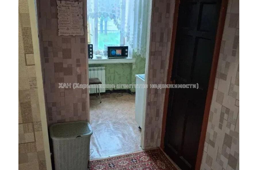 Продам квартиру, Архитектора Алёшина просп. , 1 кім., 35 м², косметический ремонт 