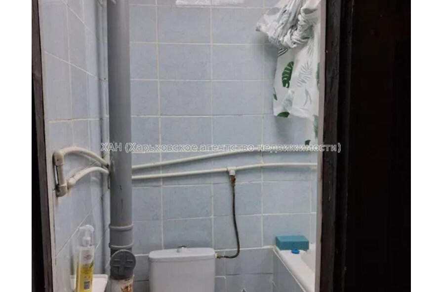 Продам квартиру, Архитектора Алёшина просп. , 1 кім., 35 м², косметический ремонт 