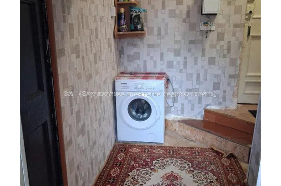 Продам квартиру, Архитектора Алёшина просп. , 1 кім., 35 м², косметический ремонт 