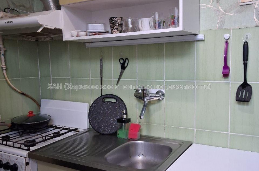 Продам квартиру, Архитектора Алёшина просп. , 1 кім., 35 м², косметический ремонт 
