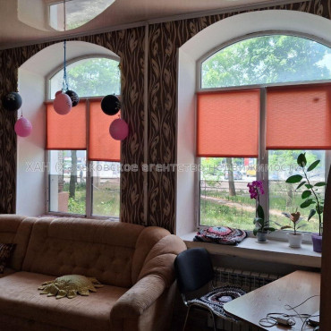 Продам квартиру, Архитектора Алёшина просп. , 1 кім., 35 м², косметический ремонт 